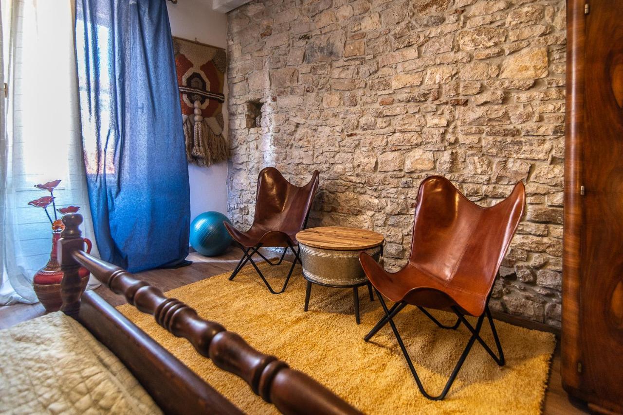 Augusta Apartment Pula Bagian luar foto